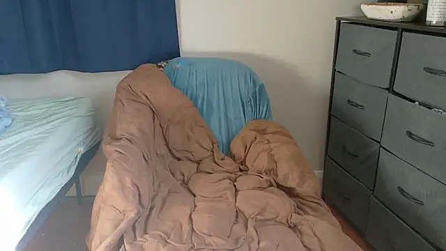 Snapshot of MistressKatie13xxx chatting on 02-05-26, 05:39 MistressKatie13xxx online show from 02-05-26, 05:39