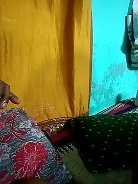 Snapshot of Lustyful_Couple chatting on 09-14-25, 04:28 Lustyful Couple online show from 09-14-25, 04:28