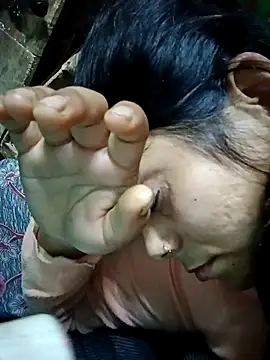 Snapshot of Lustyful_Couple chatting on 12-16-25, 11:10 Lustyful Couple online show from 12-16-25, 11:10