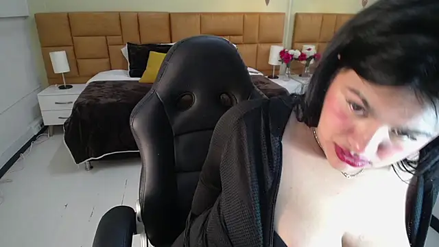 Snapshot of _Dulcinea_1 chatting on 03-03-25, 05:18 Dulcinea 1 online show from 03-03-25, 05:18