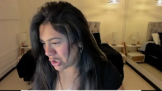 Snapshot of _Dulcinea_1 chatting on 02-09-26, 11:36 Dulcinea 1 online show from 02-09-26, 11:36