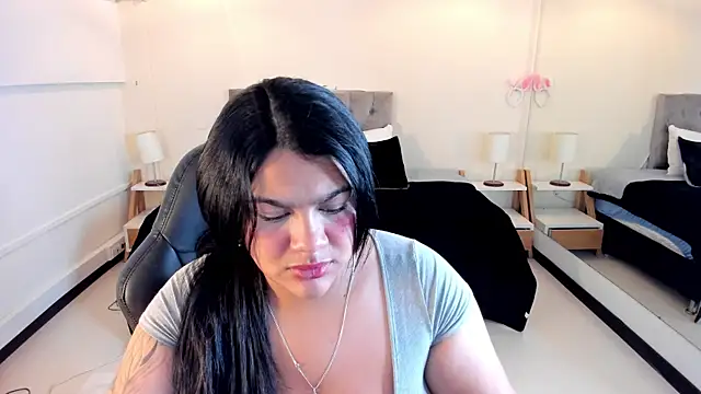  Dulcinea 1 online show from 04-18-26, 09:46