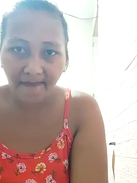 Snapshot of Sweetchuby1995 chatting on 03-24-26, 03:28 Sweetchuby1995 online show from 03-24-26, 03:28