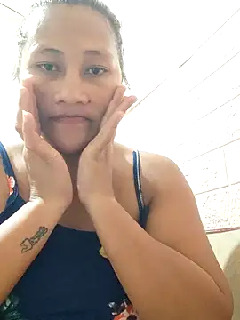 Snapshot of Sweetchuby1995 chatting on 03-30-26, 02:07 Sweetchuby1995 online show from 03-30-26, 02:07