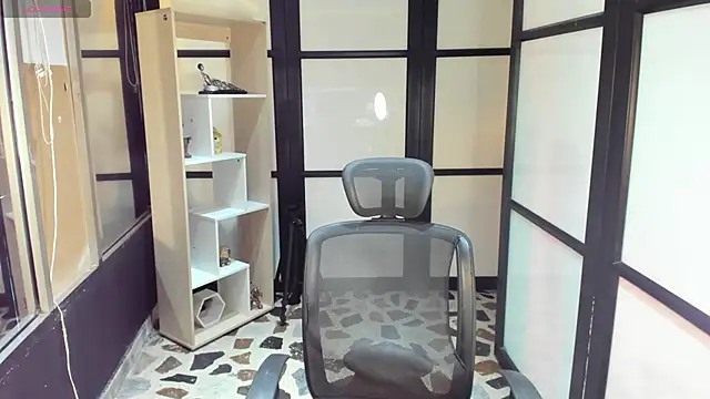 EmySilver online show from 02-14-25, 09:53