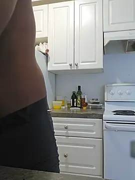 Snapshot of Keshuloveyou chatting on 12-25-24, 07:56 Keshuloveyou online show from 12-25-24, 07:56