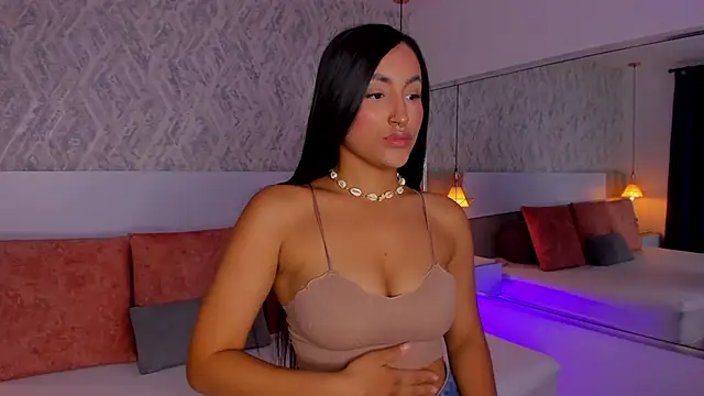 Snapshot of AishaPeyton chatting on 02-28-25, 03:04 AishaPeyton online show from 02-28-25, 03:04