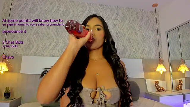 Snapshot of AishaPeyton chatting on 09-29-25, 02:06 AishaPeyton online show from 09-29-25, 02:06