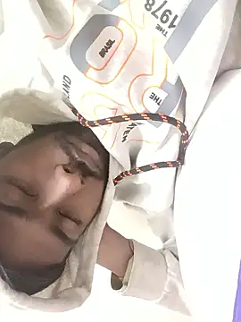 devilsam3327 online show from 01-09-26, 02:42