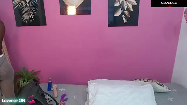 petitelittleebony online show from 03-09-25, 01:04