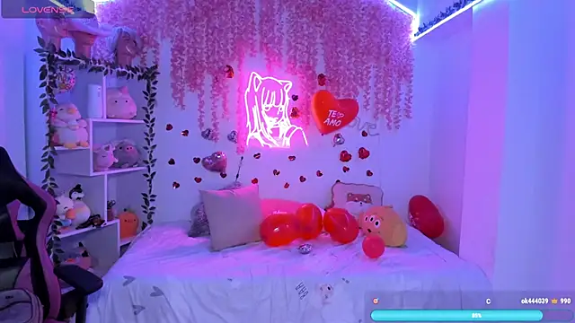 cat kitty18  online show from 02-18-25, 06:15