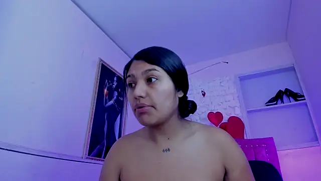 SarahStones online show from 10-08-25, 10:35