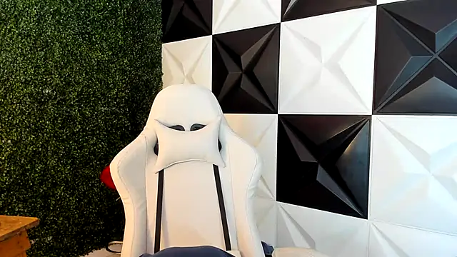 andy bell x online show from 10-29-25, 05:20