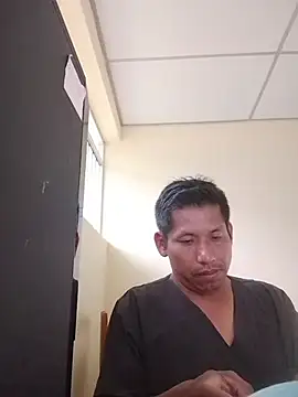 Snapshot of activo202 chatting on 02-01-26, 10:52 activo202 online show from 02-01-26, 10:52