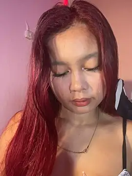 Snapshot of ursweet_babygirl chatting on 05-20-26, 05:30 ursweet babygirl online show from 05-20-26, 05:30