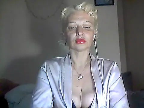 Snapshot of MaryJane441 chatting on 05-02-26, 08:25 MaryJane441 online show from 05-02-26, 08:25