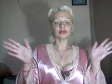 Snapshot of MaryJane441 chatting on 05-14-26, 08:26 MaryJane441 online show from 05-14-26, 08:26