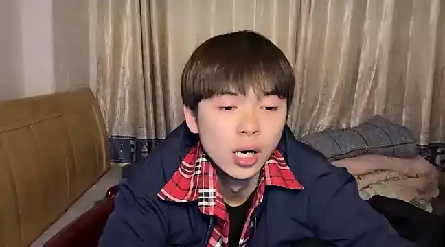 xiaottt1918 online show from 01-12-25, 01:27