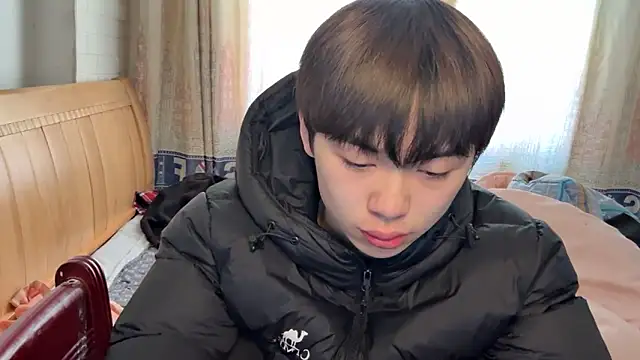 xiaottt1918 online show from 01-16-25, 05:32