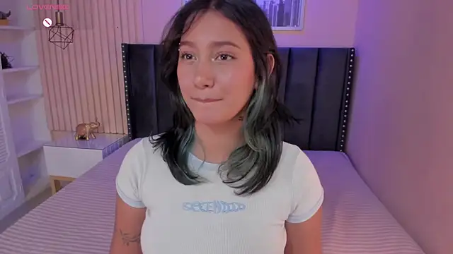 Yazmin rouse online show from 02-19-25, 03:49