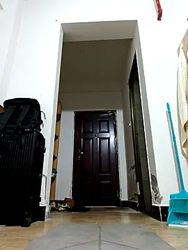 DDYY12341 online show from 10-21-25, 01:01