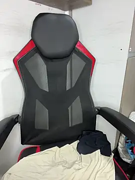 AndresChuboi online show from 11-17-25, 02:34