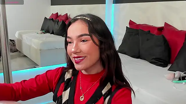 scarlet castro online show from 01-27-25, 11:54