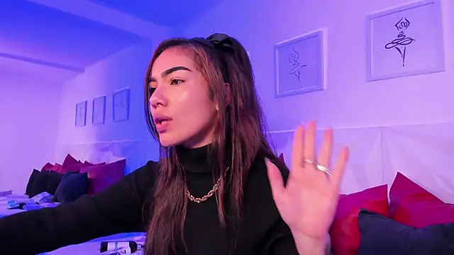 scarlet castro online show from 04-16-26, 04:41