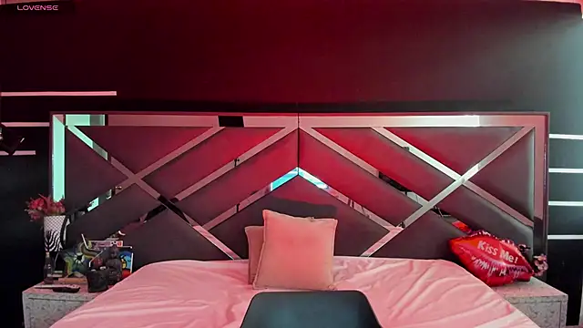 SexyNaf online show from 09-17-25, 07:04