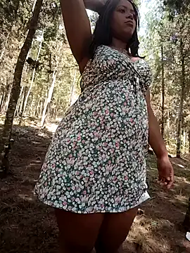 cindy damm online show from 12-15-25, 05:39