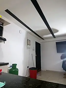 Snapshot of cindy_damm chatting on 02-13-26, 07:43 cindy damm online show from 02-13-26, 07:43