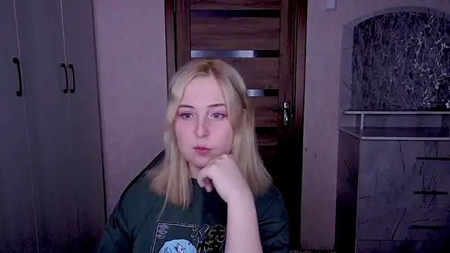 Kristy-Max online show from 03-08-26, 10:35