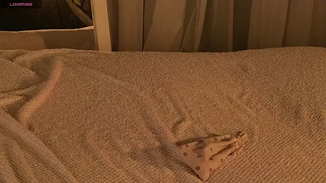 SunnyRisha online show from 12-02-25, 05:13