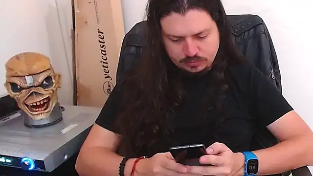 Snapshot of webothtwo chatting on 02-06-25, 01:43 webothtwo online show from 02-06-25, 01:43