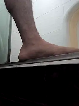 Snapshot of webothtwo chatting on 10-10-25, 12:48 webothtwo online show from 10-10-25, 12:48