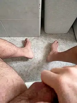 user 662 online show from 02-28-25, 10:20