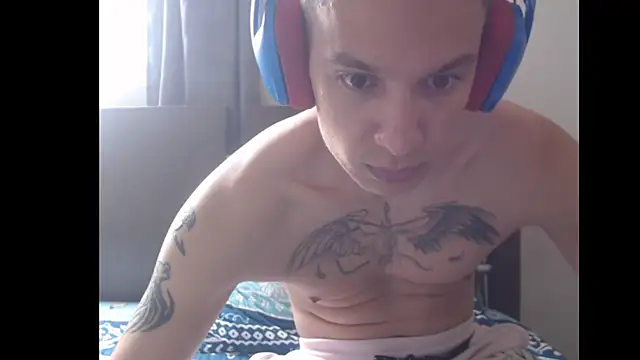 Tobicutee online show from 04-29-26, 04:55