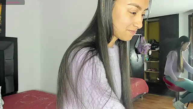 Snapshot of tatiana_valencia chatting on 01-27-25, 12:05 tatiana valencia online show from 01-27-25, 12:05