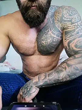 Snapshot of moody1996- chatting on 02-12-26, 12:11 moody1996- online show from 02-12-26, 12:11