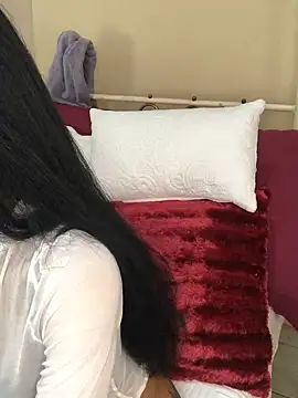 niccki3 online show from 02-11-25, 06:40