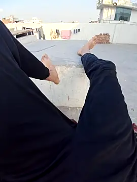 tall nangu online show from 02-20-25, 11:42