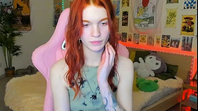 Sunny Elly online show from 02-02-25, 12:02