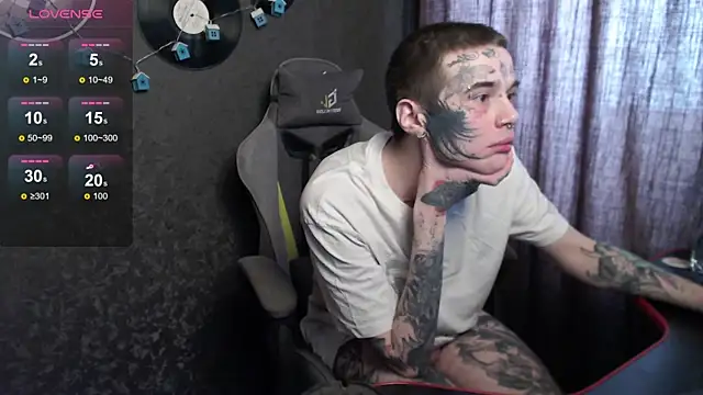 lonelycrystal online show from 02-28-25, 09:58