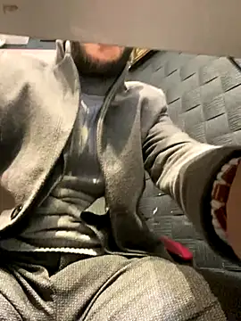 Snapshot of hardbigcock16 chatting on 01-06-26, 08:40 hardbigcock16 online show from 01-06-26, 08:40