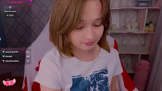 Mary uw online show from 03-27-26, 08:37