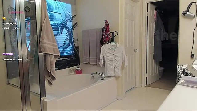 Peaches N Kreme online show from 02-15-25, 11:25