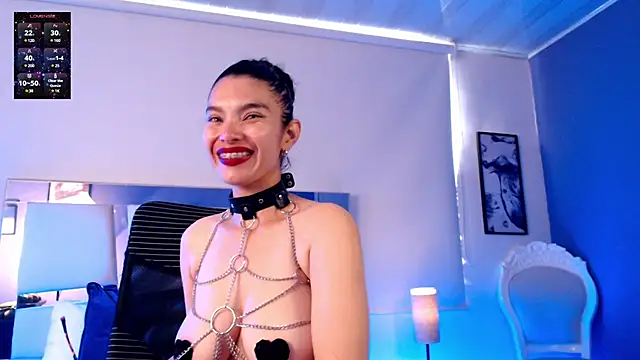 Snapshot of paulinabarnett- chatting on 02-19-25, 12:11 paulinabarnett- online show from 02-19-25, 12:11