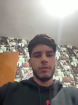 Snapshot of 2DemetCCoop2 chatting on 11-16-25, 12:55 2DemetCCoop2 online show from 11-16-25, 12:55