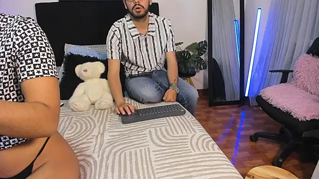 -soulmate-s online show from 03-30-26, 04:19