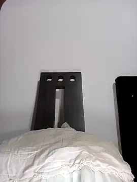 Snapshot of lopez96hot chatting on 03-18-25, 11:53 lopez96hot online show from 03-18-25, 11:53